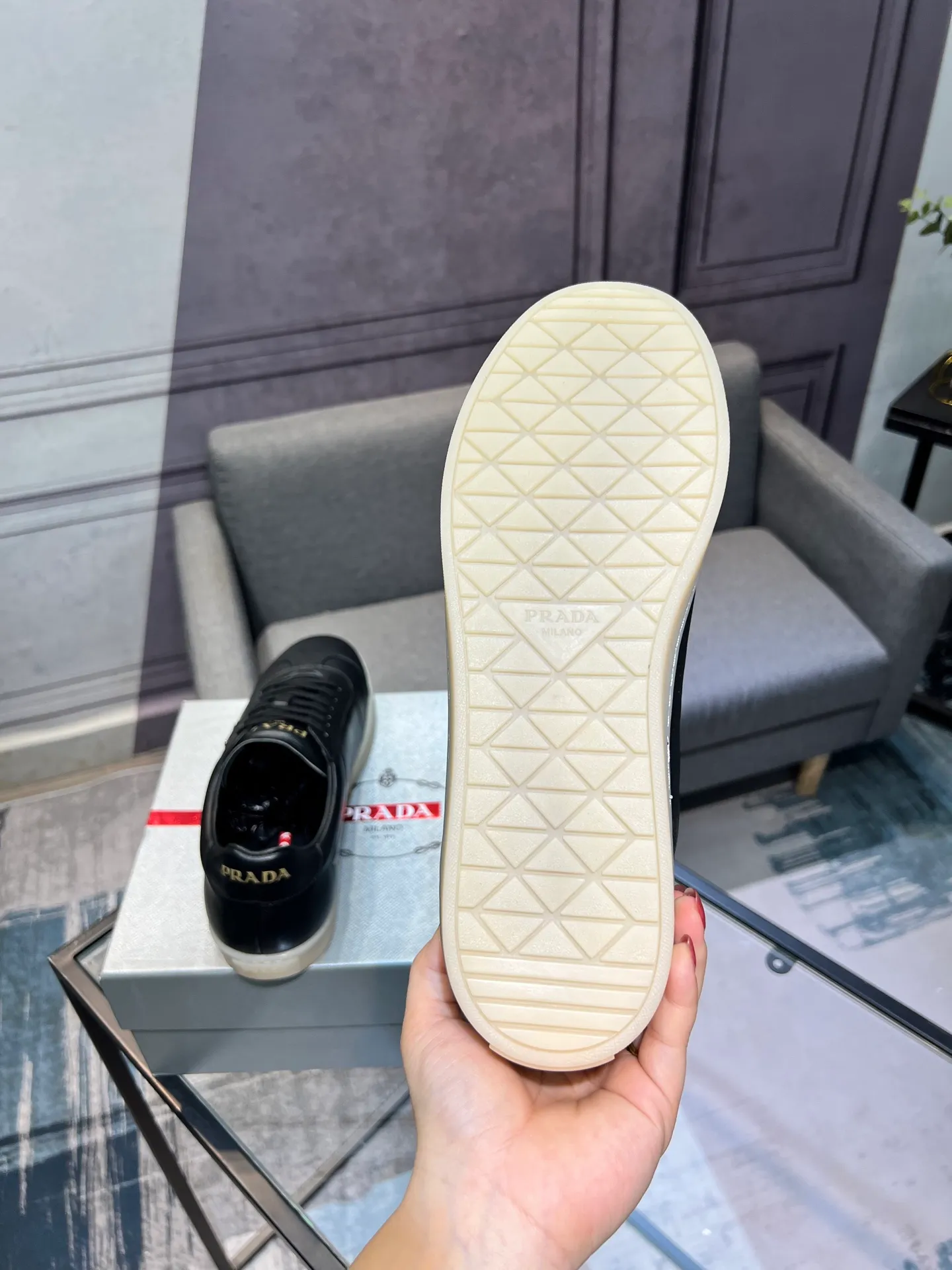 Men's shoes 💰540 [PRADA] Men's shoes are popular in the counter, official website synchronization, 1 high-quality shipment ✔️ Original frosted cowhide + cowhide lining, 1🆚1 replica, original sole, 38-45 (45 customized, non-refundable)